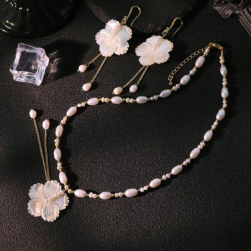 Natural Pearl Flower Shell Chain Necklace Earrings Luxurious Design High-Quality Set for Banquet Wedding Women's Jewelry GS0224