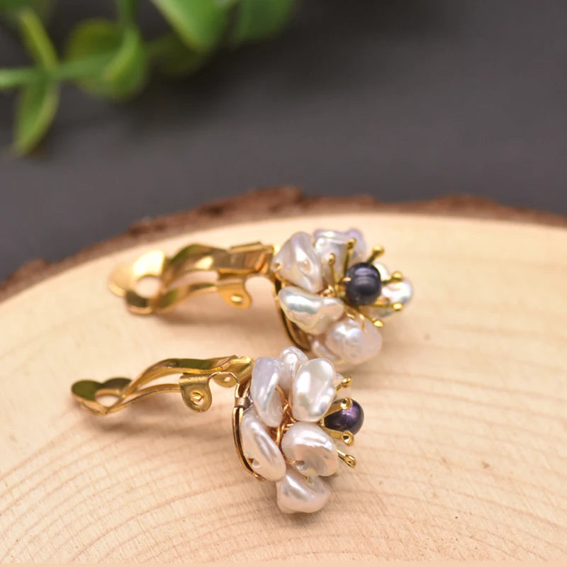 New Jewelry Yiwu Wholesale Natural Baroque Pearl Stud for Women Flower Earrings Korean Wholesale Bulk 18K Gold Plated Jewelry