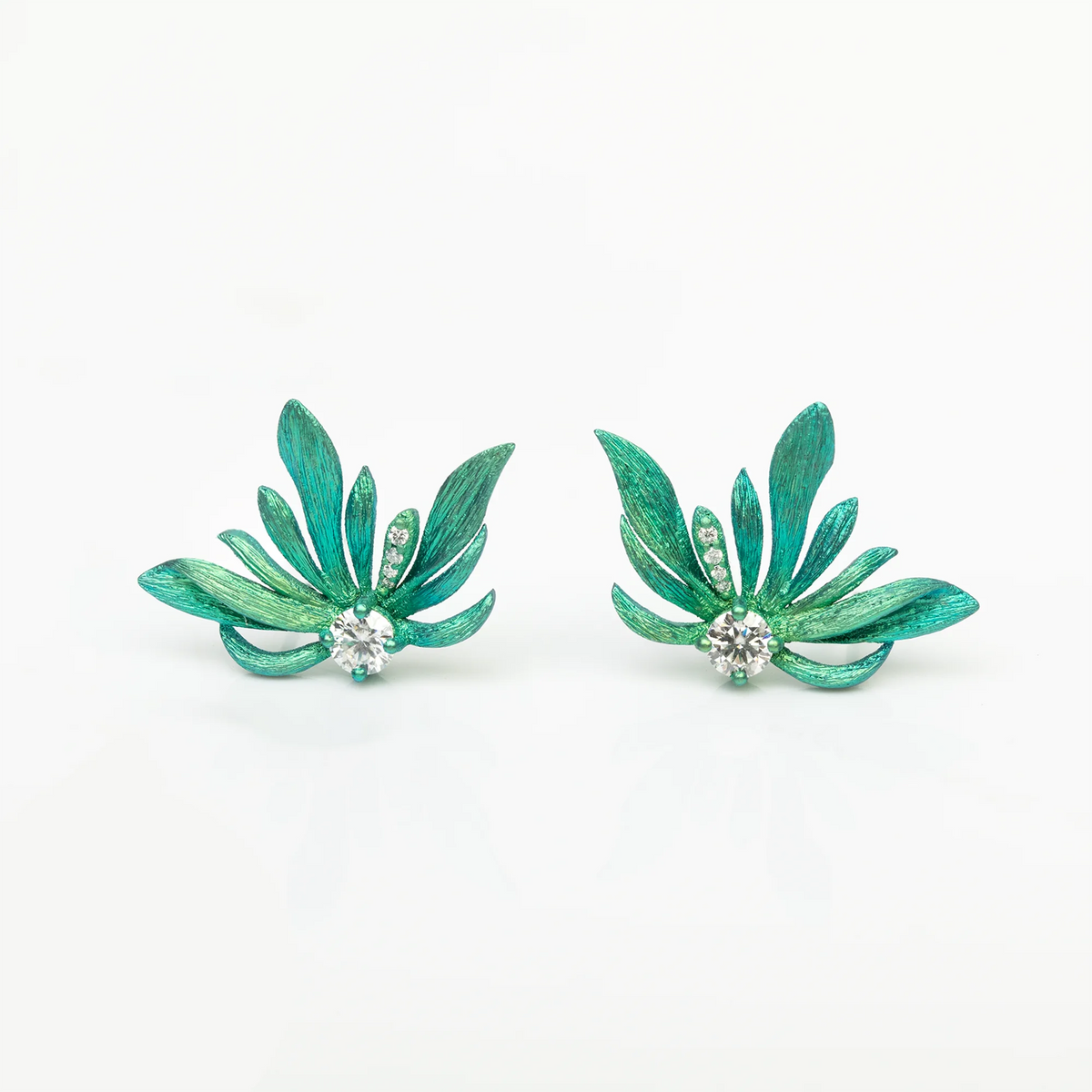 S&S Titanium Zircon Flower Stud Earring | Gradient Blue | Fine Jewellery