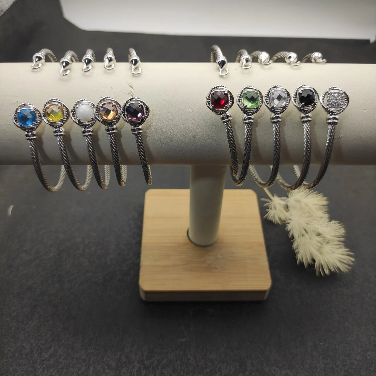 FASHIONISTA DY High-Quality Silver-Plated 3mm Square-Cut Diamond Bracelet, Colored Diamond Bracelet, Jewelry