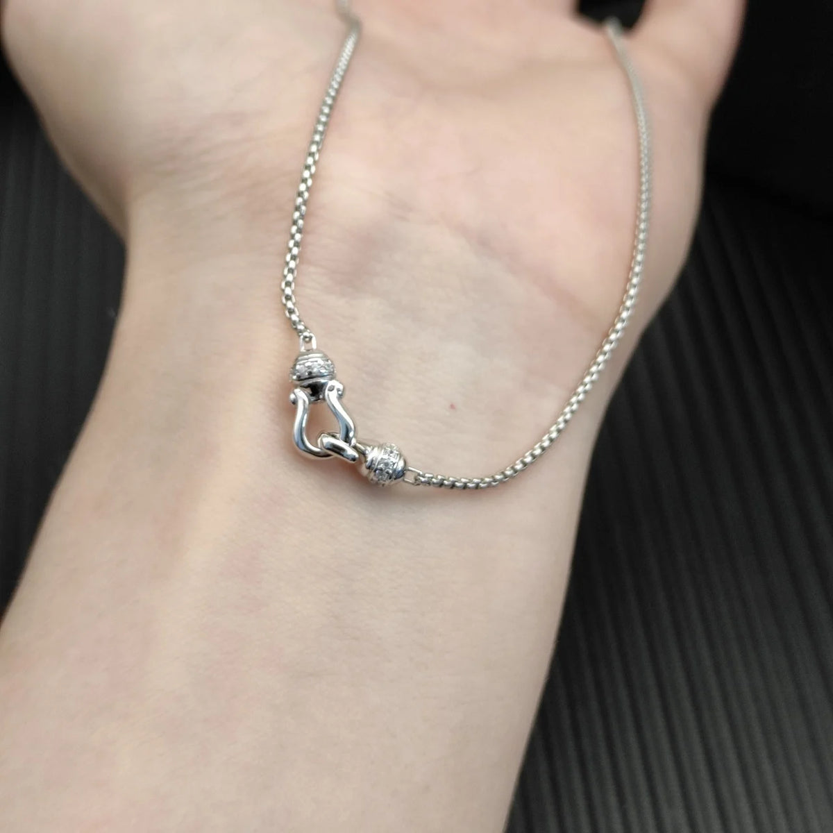 FASHIONISTA DY High-Quality Silver-Plated 16.2mm Petite Clasp Diamond Necklace. Gold-Plated Diamond Necklace. Jewelry .