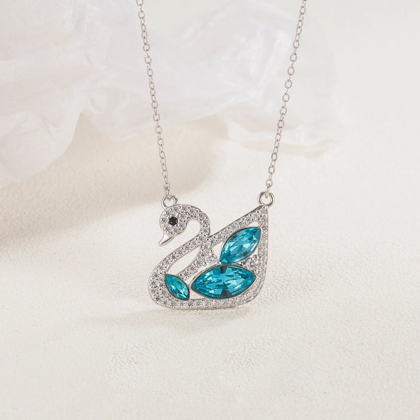 Waterproof 925 Sterling Silver Swan Pendant Necklace Blue Pear Zirconia Elegant Women Wedding Bride Chokers Fine Jewelry Bulk