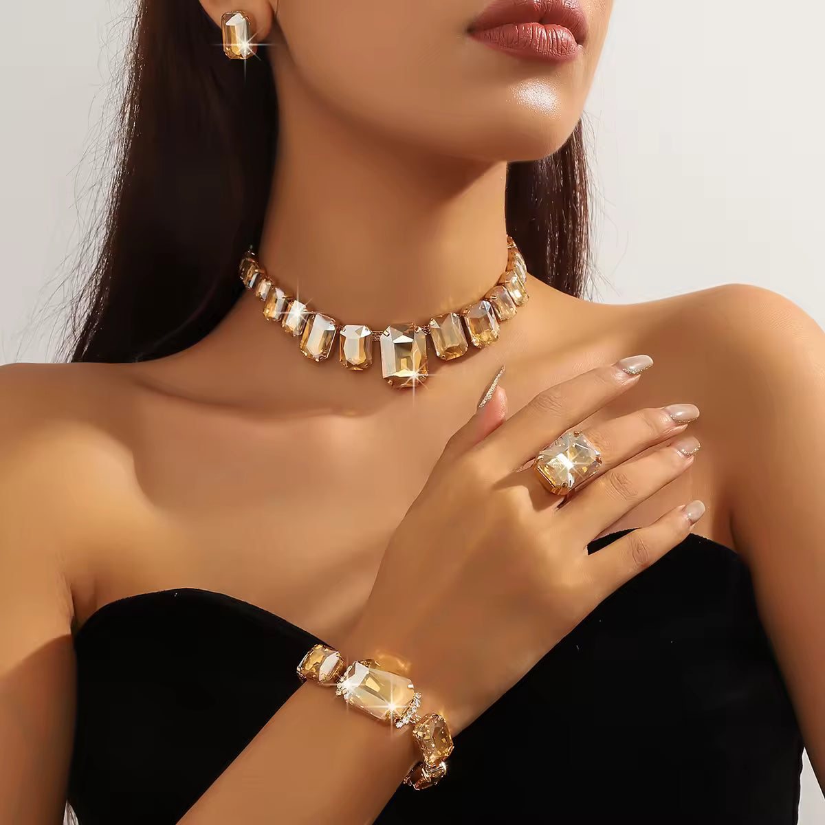NLB01SPECIAL061 5SETS FOR £49/-