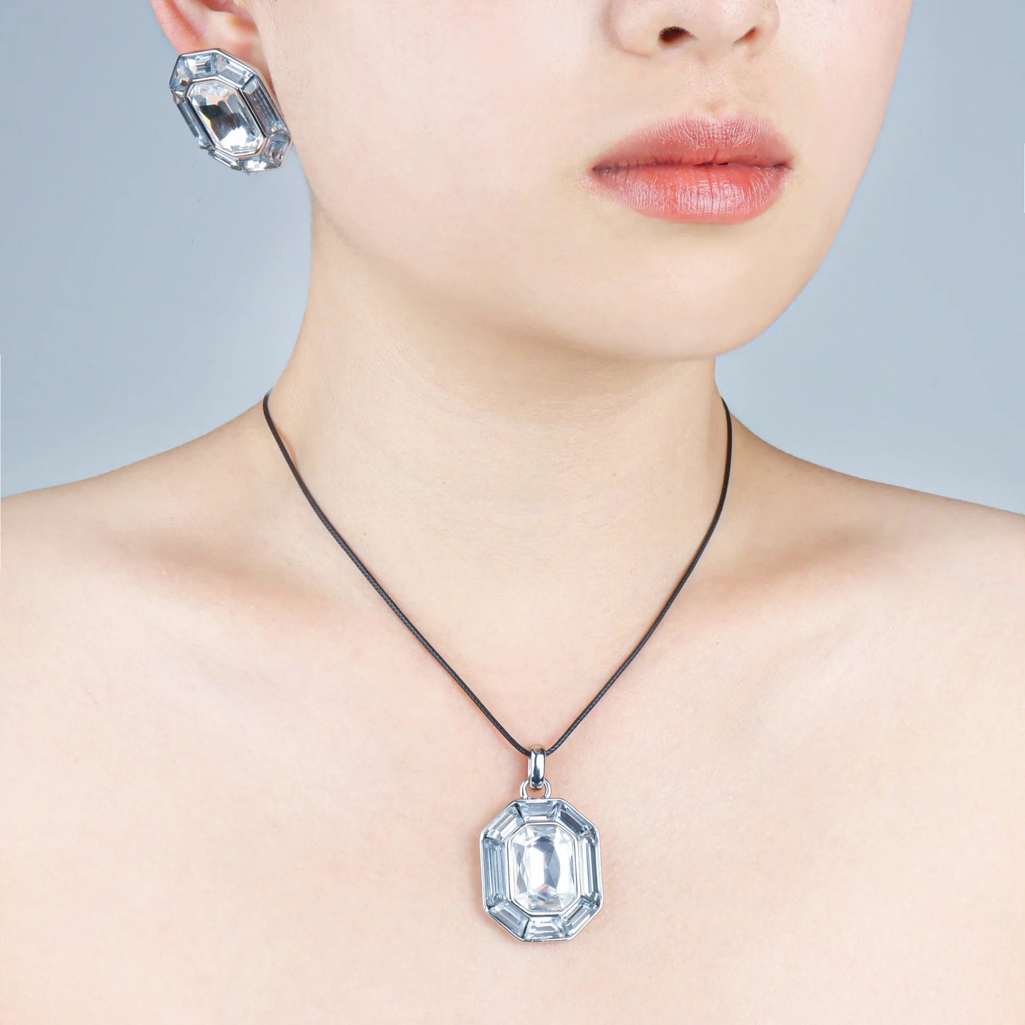 Bestselling High Quality Big White Pink Cubic Zirconia Pendant Necklace Earring Jewelry Sets Manufacturer