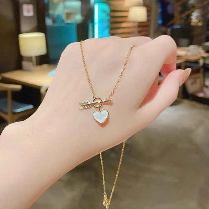 Heart-Piercing Niche Trendy Romantic Zinc Alloy Bamboo Necklace Cool-Girl Style Minimalist Elegant Geometric Heart Choker