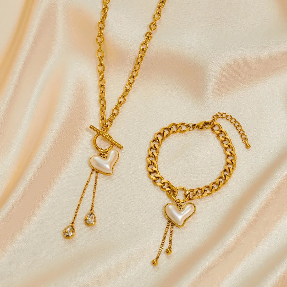 Hot Sell Fashion Stainless Steel Gold Heart Necklace and Bracelet Set Women Gold Jewelry Set