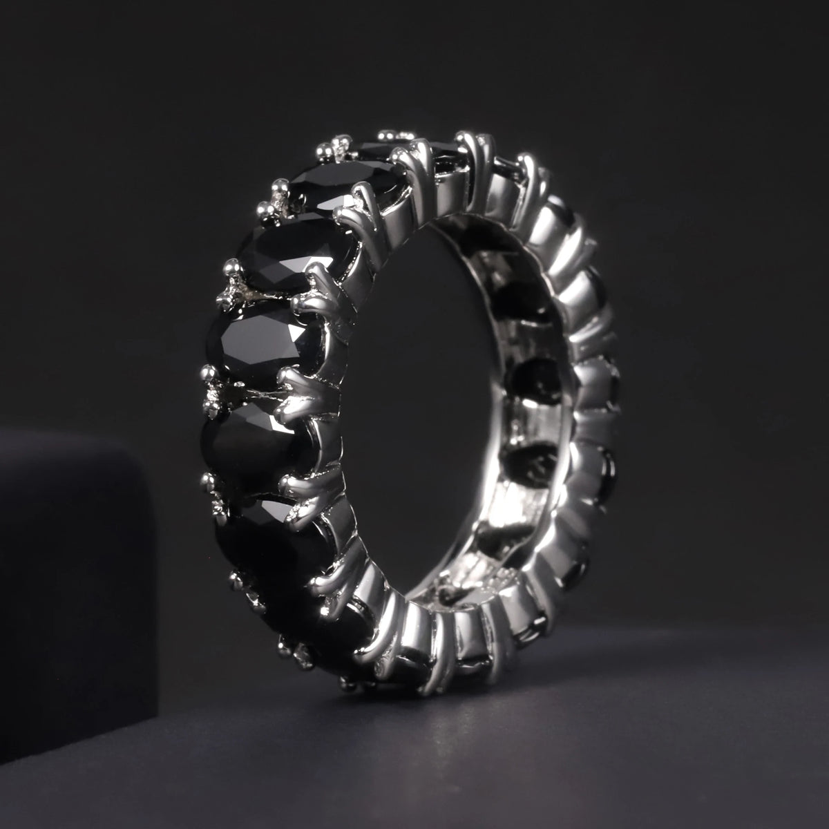 ArtistA C7530 Abiding Oval 4*6MM Colored Gemstone Eternity Band Glass Blue Sapphire Emerald Cubic Zirconia 925 Silver Band Ring