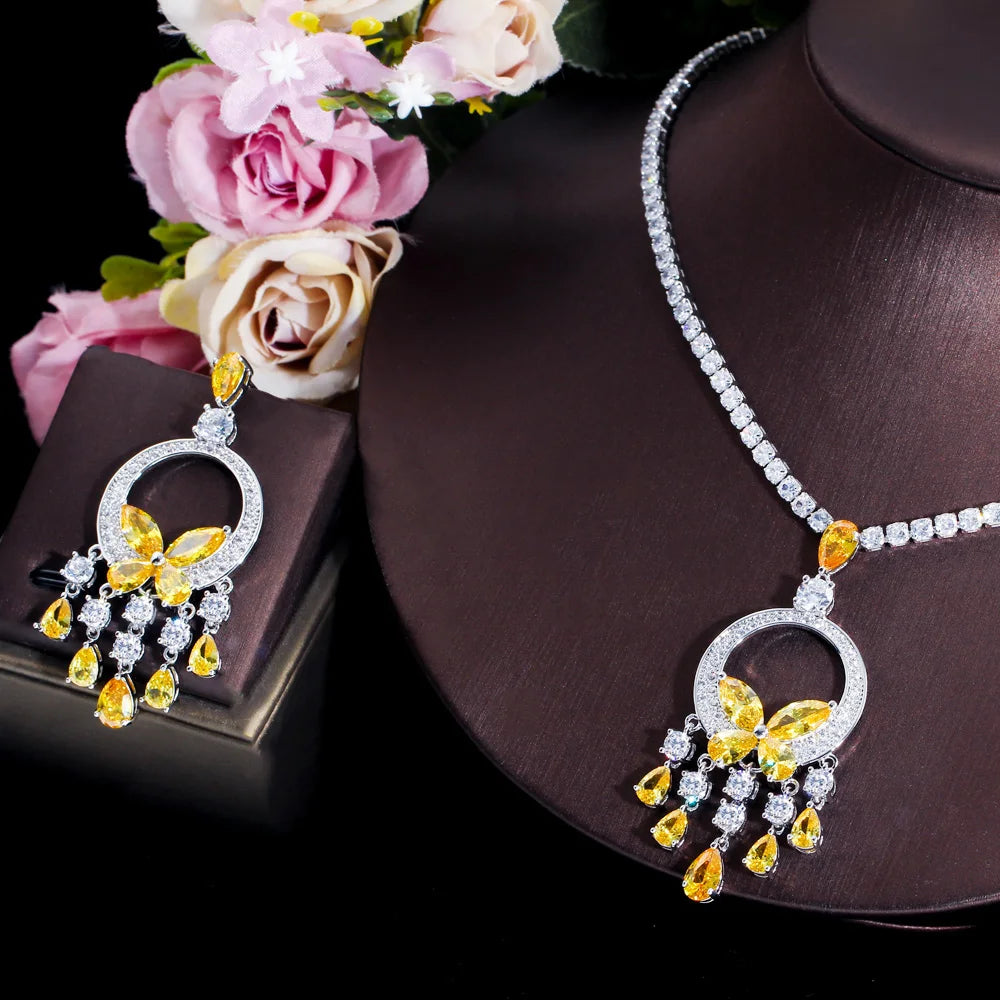 Shimmering Noble Green Cubic Zirconia Chandelier Tassel Drop Big Necklace and Earrings Nigerian Women Prom Wedding Jewelry Set