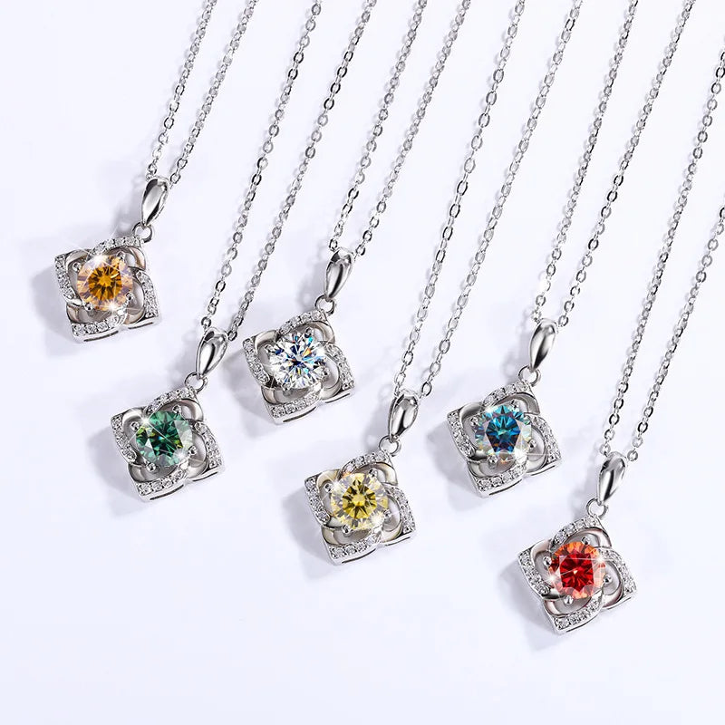 S925 Sterling Silver Platinum Plated Fine 2CT Colorful Moissanite Pendant Lucky Four Leaf Clover Jewelry Necklace for Ladies