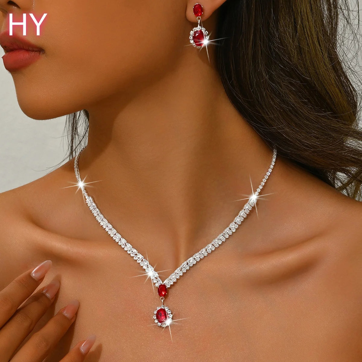 HY Women's European American Style Light Luxury Teardrop Zircon Alloy Electroplated Necklace Earring Two-Piece Jewelry Set
