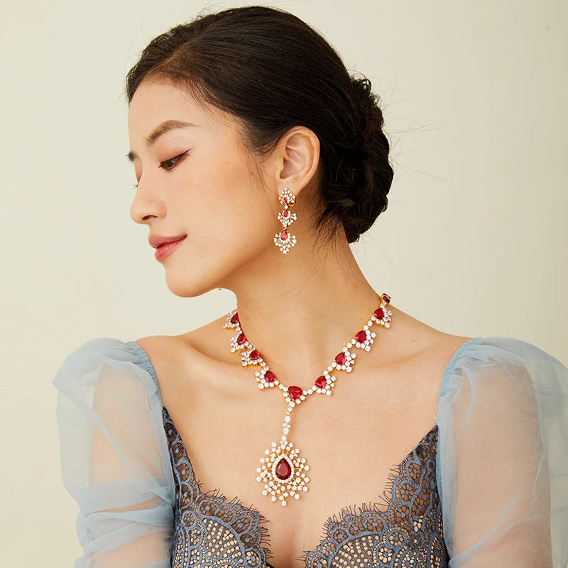 High-End Women's Gold Plated Water Droplet Necklace Earrings Set Exquisite Luxury Dress Accessories Inlaid Zirconium Gift