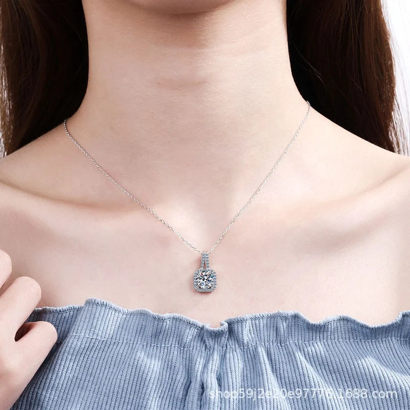 1 Ct Moissanite Square Pendant Necklace 925 Sterling Silver Necklace Luxury Fine Princess Clavicle Necklace Customizable Square
