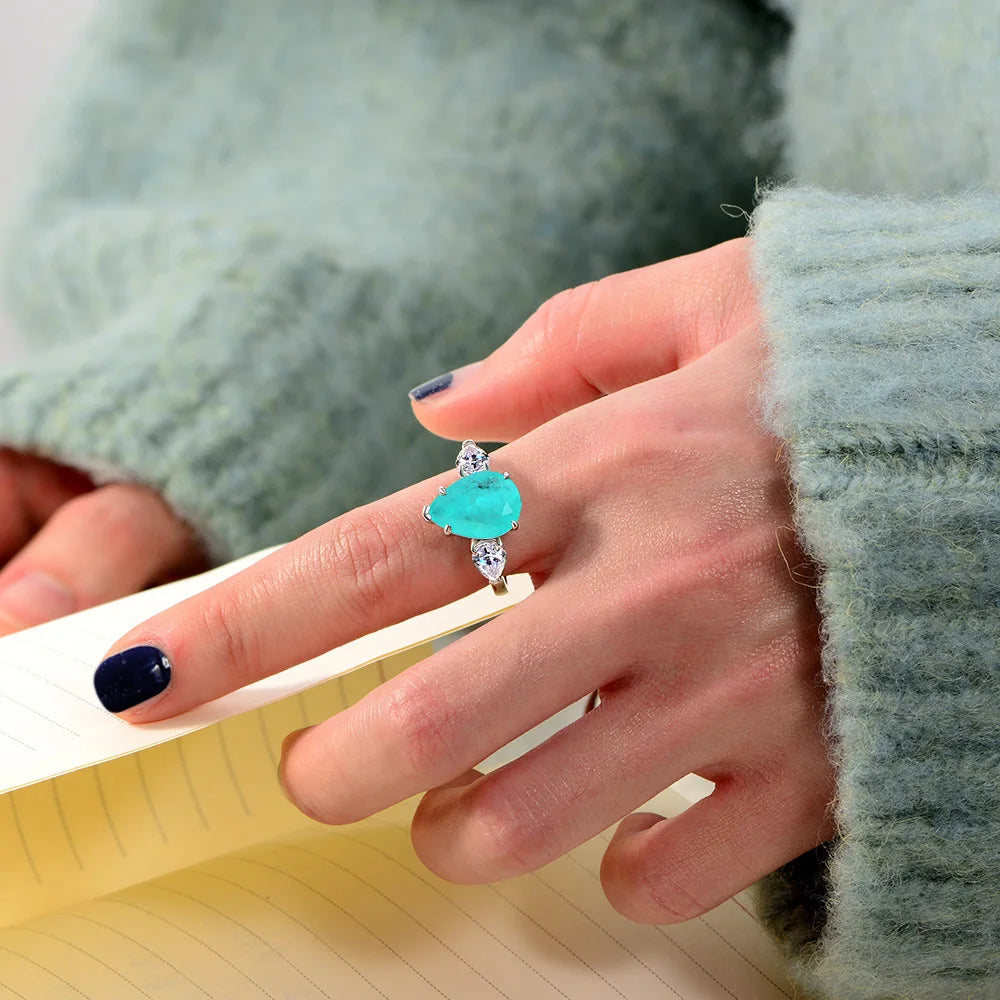 MuShan Jewelry Factory New Style of 10*14 Synthetic Paraiba Ring With Silver Plating and White Gold 6 Carats