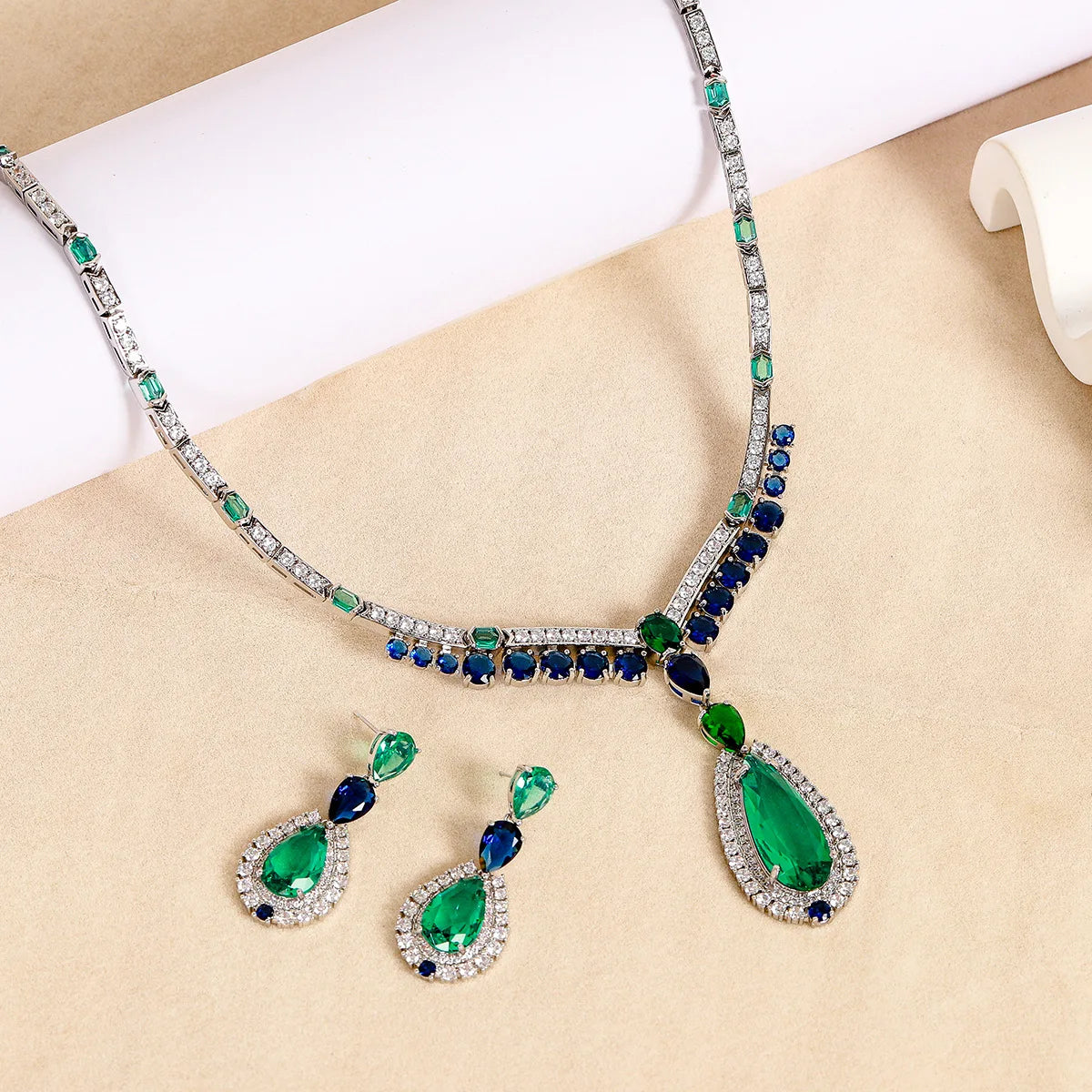 Dubai Luxury Emerald & Sapphire Zirconia Bridal Necklace & Earrings Set — Green & Blue