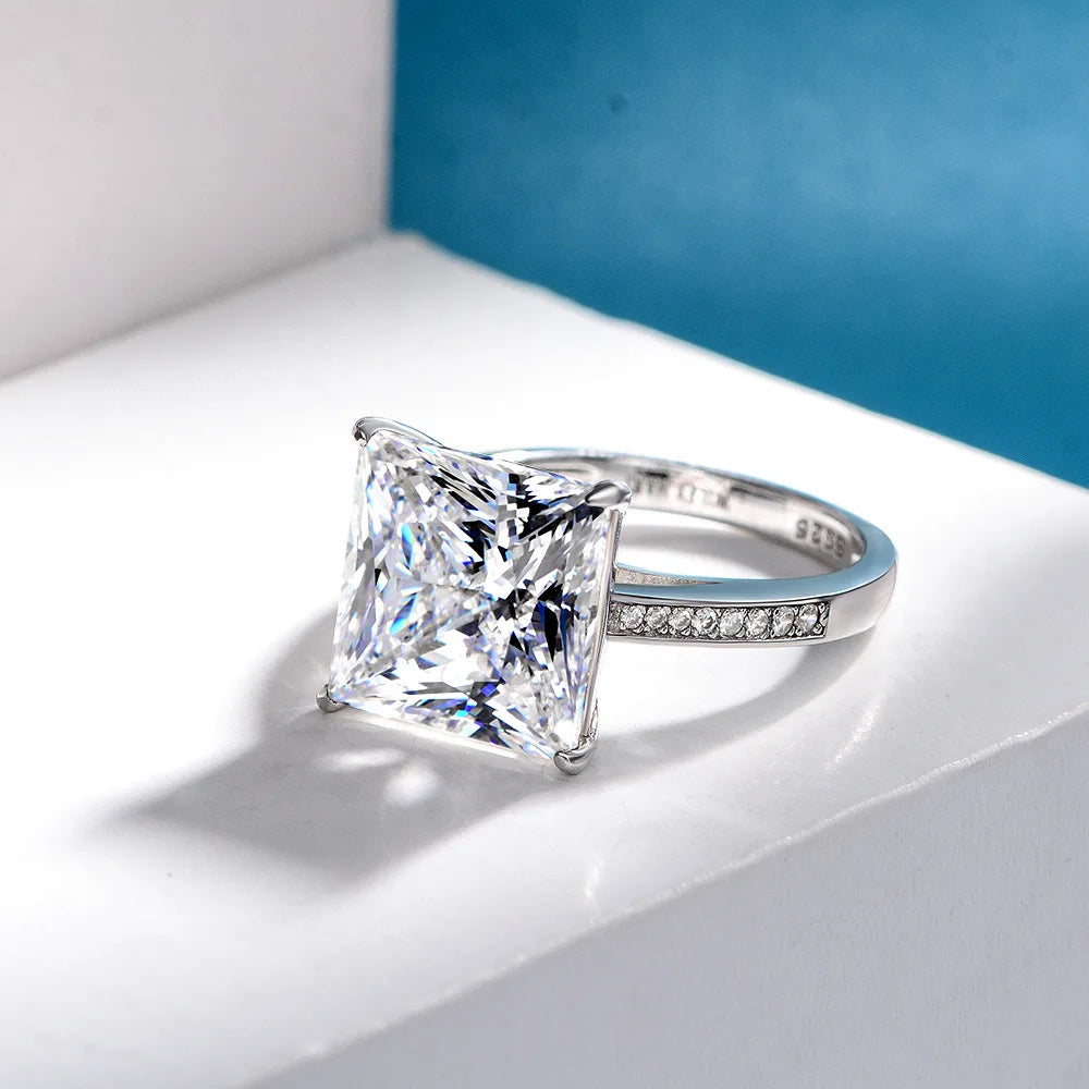 MUSHAN Jewelry Factory 925 Silver 8 Carat Luxury Princess Square 12*12 Artificial High Carbon Diamond Ring for Women