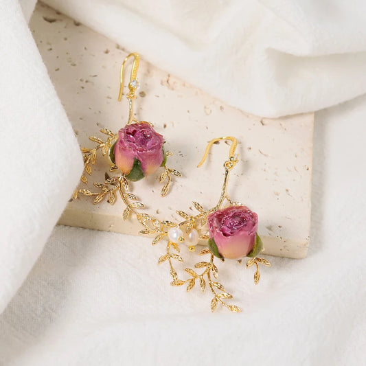 Natural Pearls Bead Dropping Glue Flower Earrings Korean Style Women Luxury Jewelry Fashion Ladies and Girls Gift  GE1517A