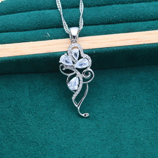 Wholesale 925 Silver Necklace Pendant for Women 18K Gold Plated Zircon Jewelry Alloy Material Main Component