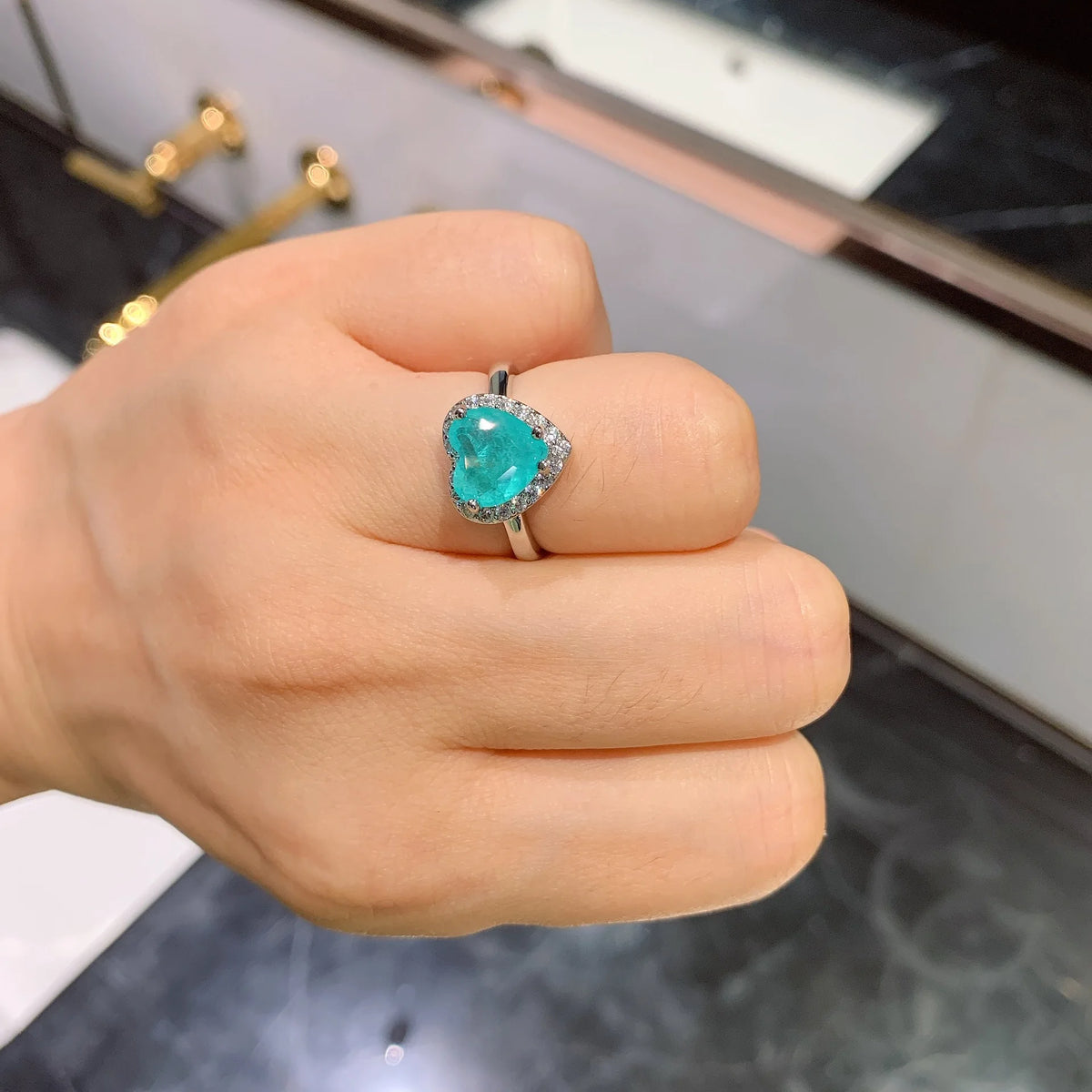 Gemfiori New Style Fashionable Zircon Heart Shaped Blue Zircon Pendant Exquisite Luxury Set