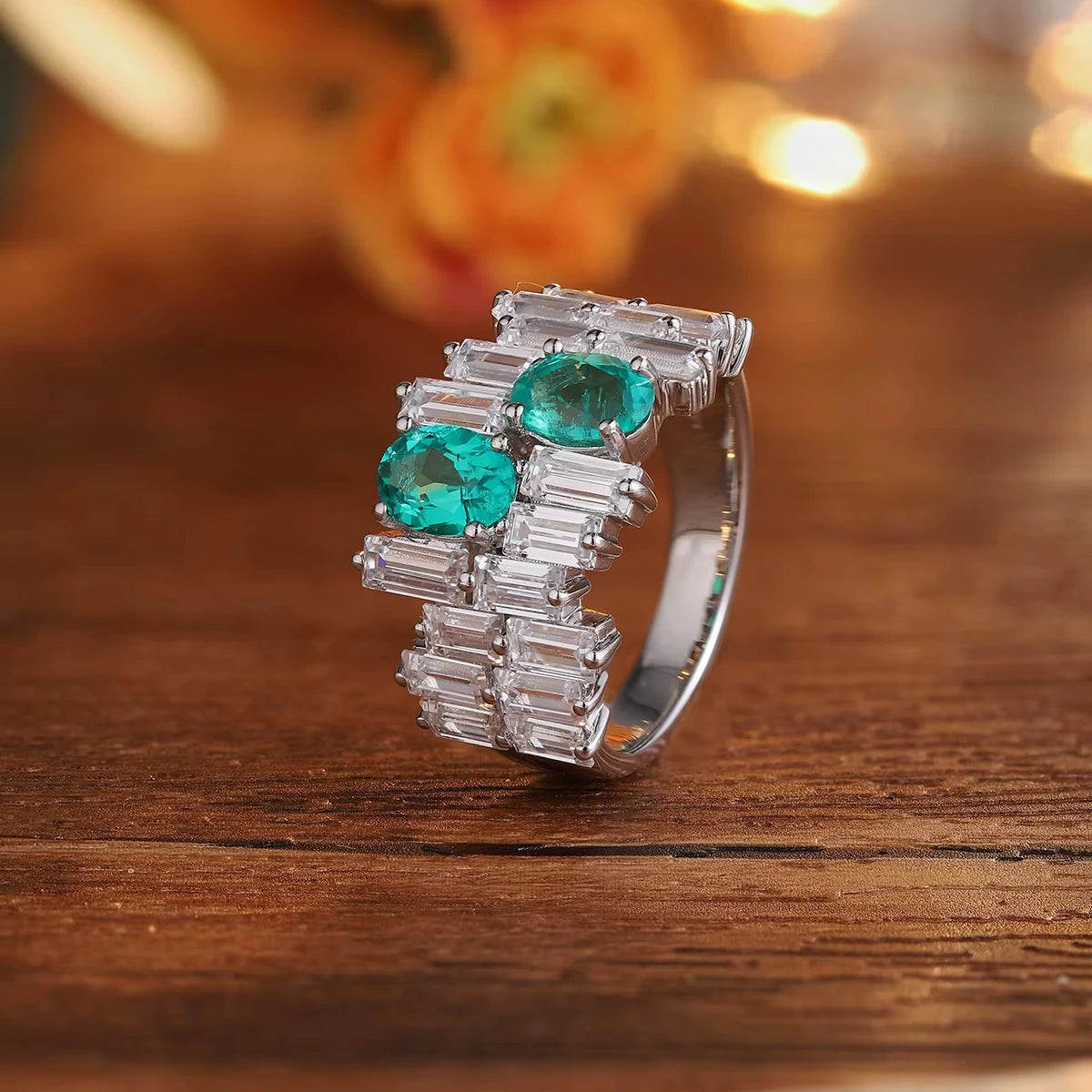Gemfiori Jewelry Trendy High Quality S925 Silver Cultivated Emerald Ring Unisex Engagement Ring for Wedding Party or Gift