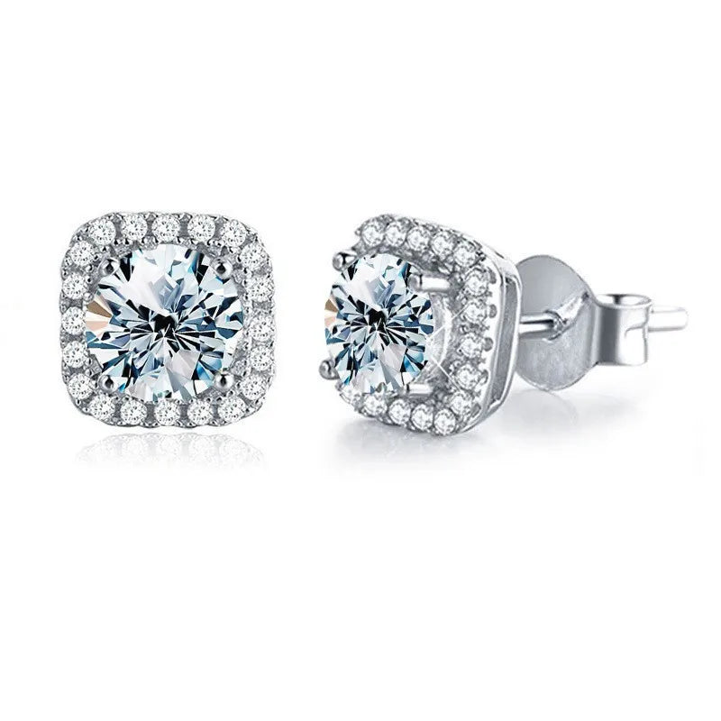 ArtistA Moissanite Jewelry Stud Earrings Classic Heart Vvs2 Moissanite GRA Certificate 925 Earrings Silver Jewelry for Women
