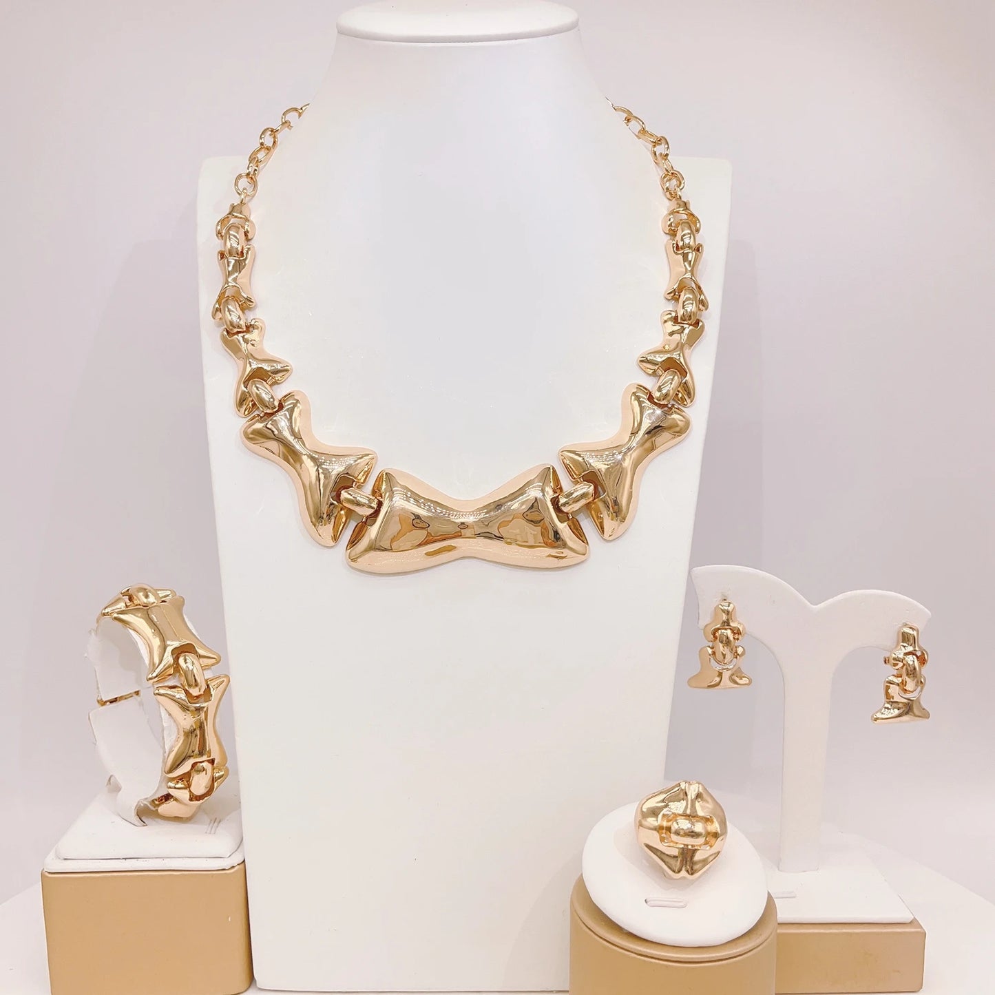 Zhuerrui High Quality Good Jewelry Set Fashionable Women's Necklace Jewelry Sets Beautiful Bridal Wedding Accessories DH2310319
