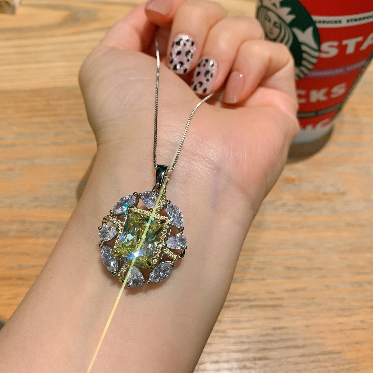 Gemfiori Korean Sunflower Yellow Premium Color Zircon Inlaid Flower Ring Pendant Fashion Set