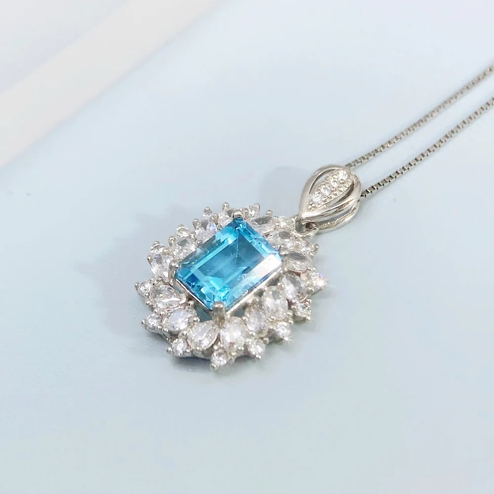 Gioiellieri Natural Swiss Blue Topaz Pendant for Women S925 Sterling Silver Necklace Fine Jewelry December Birthstone Anniversary Gift New