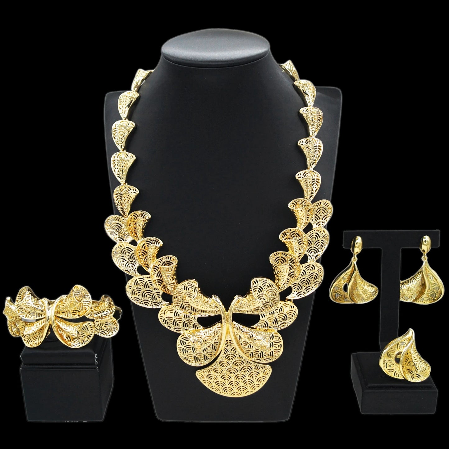 Zhuerrui High Quality Gold Jewelry Sets Simple Silver Bridal Necklace Jewelry Set Fashion Women's Costume Accessories H00751