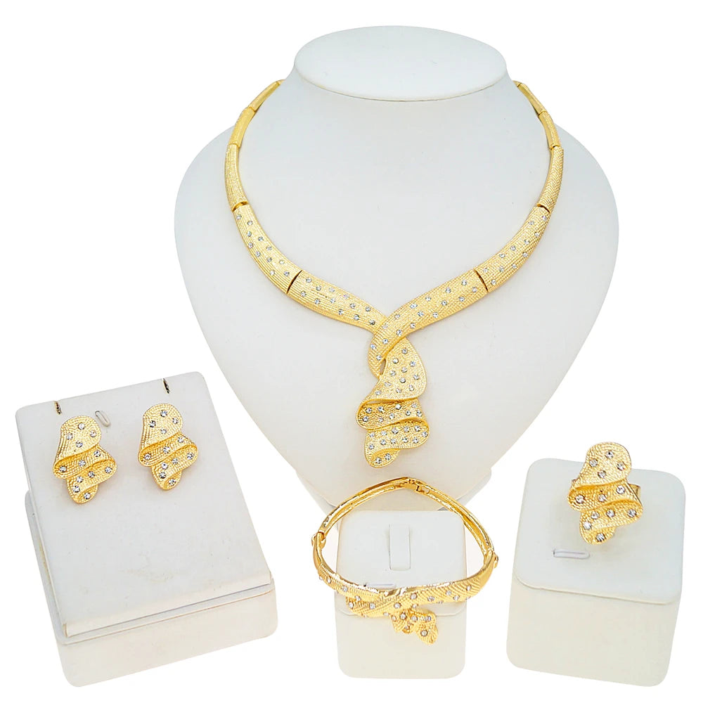 Zhuerrui Nigerian 18k Gold Plated Jewelry Set Brazil Gold Designer Wedding Jewellery Set Fashion Necklaces Jewelry SetsHB01414