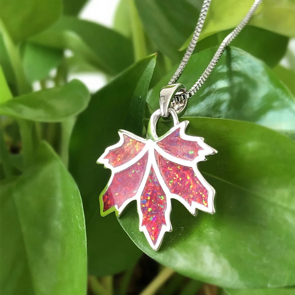 Hot Selling Copper Christian Opal Inlaid Maple Leaf Plant Pendant Silver Plated Autumn-Inspired Dainty Sweater Chain Necklace