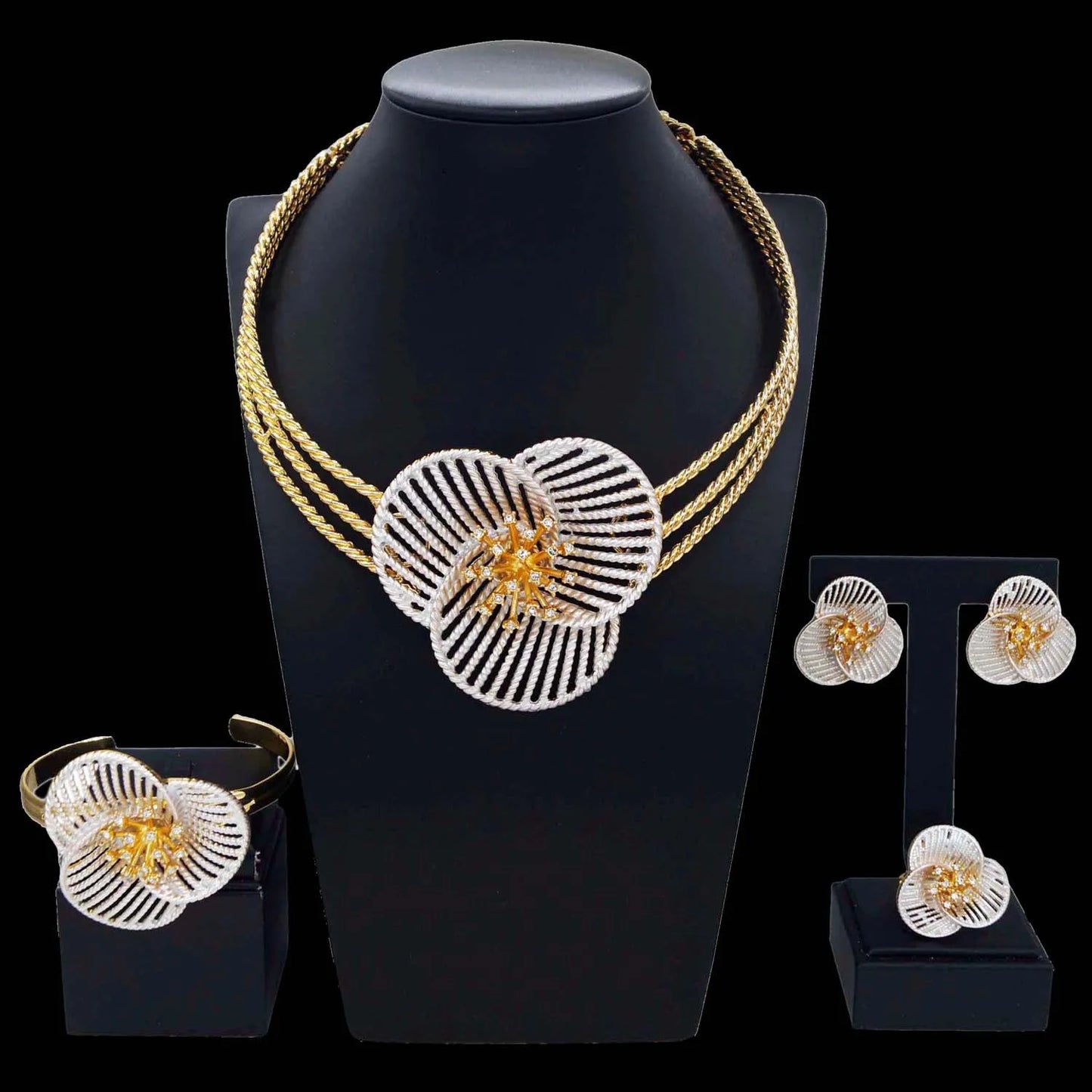 Zhuerrui  Electroplated Jewelry Women's Jewelry Set Latest Bracelet Necklace Jewelry Sets High Quality Exquisite Gifts HA20049