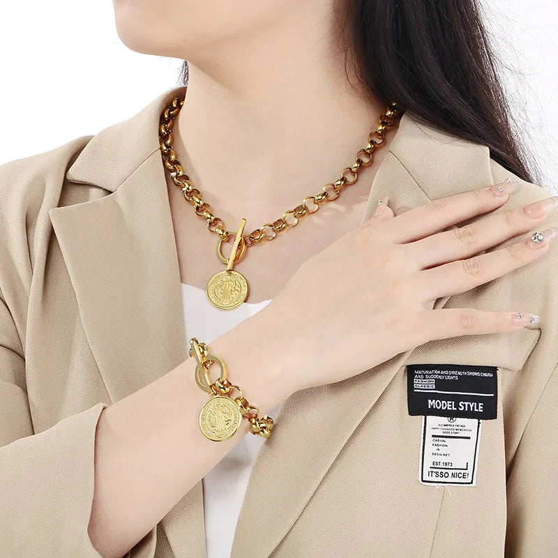 Kalen European and American Portrait Round Pendant Round Bead Chain OT Clasp Hiphop Necklace Stainless Steel Jewelry Set