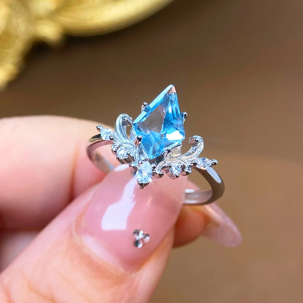 Gioiellieri Natural Sky Blue Topaz Ring with 925 Sterling Silver for Women December Birthstone Light Blue Gemstone Fine Jewelry Luxury Gift