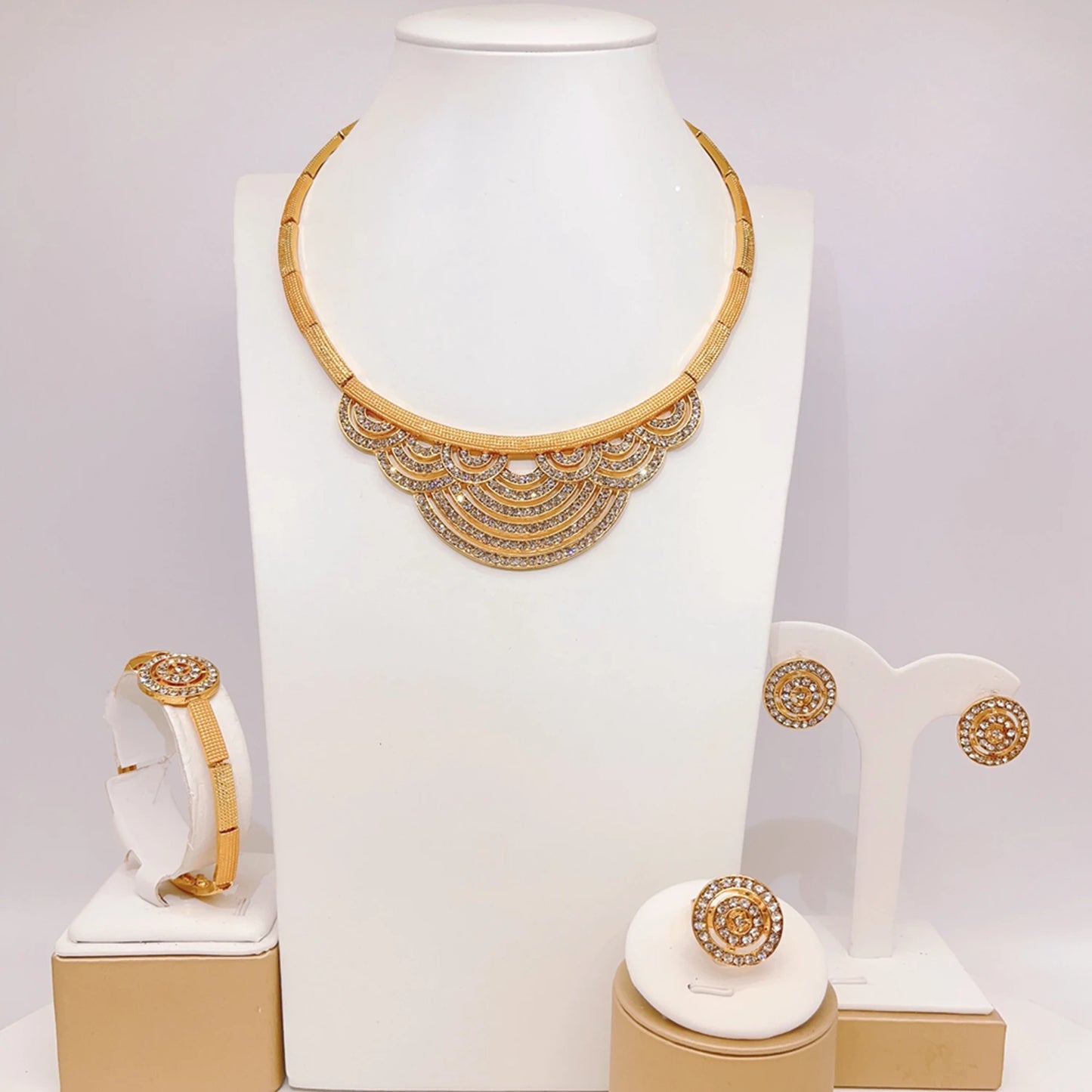 Zhuerrui Exquisite Gold African Jewelry Sets Cheap Bead Necklace Bracelet Jewelry Set Beautiful Woman Festival Gifts HD2300214