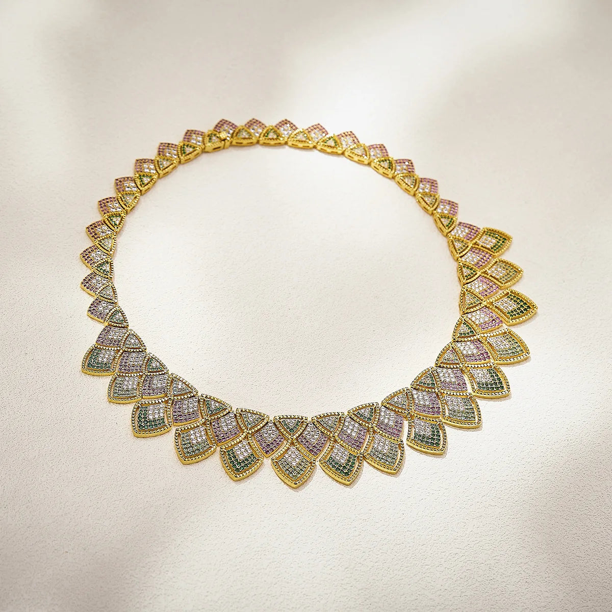 New Gradient Colorful Zirconia Paved Hollow Dragon Scale Design Chocker Gold Plated Luxury Earring Necklace Wedding Jewelry Set