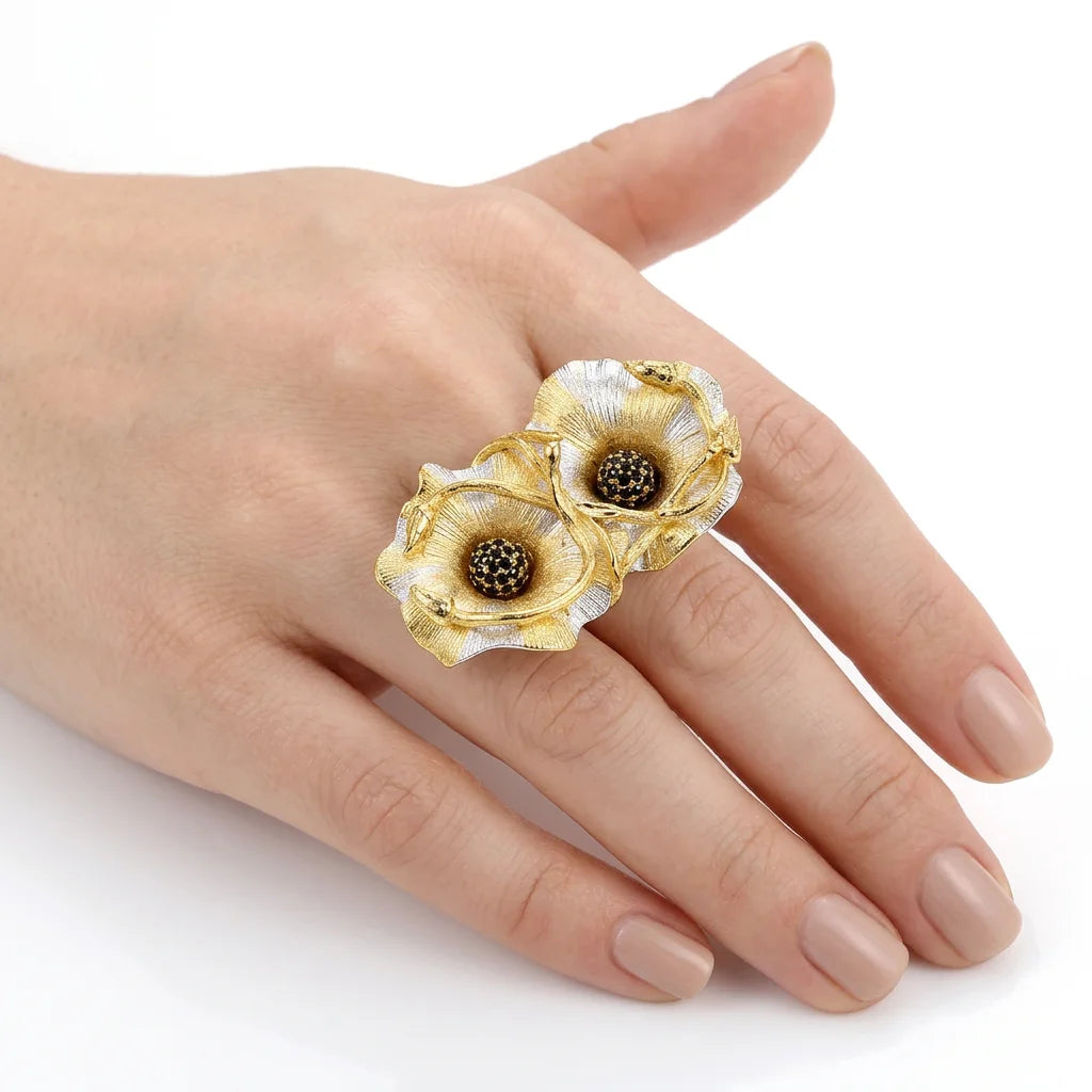 Flower Design 925 Sterling Silver Women Jewelry Ring with Yellow Gold Plated