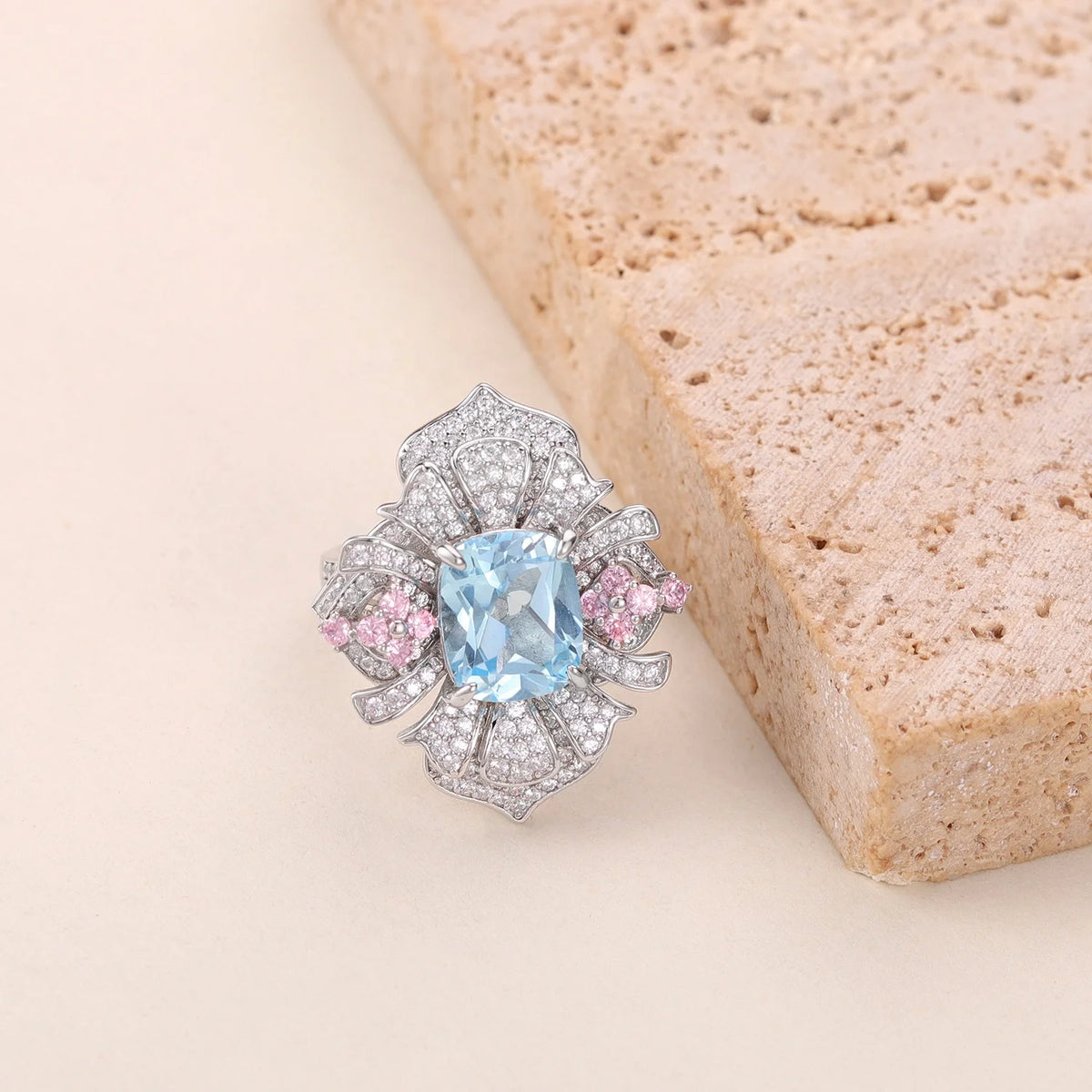ArtistA Abiding Retro Light Luxury Flower Natural Stone 925 Silver Big Cushion Cut 9X11MM Flower Shape Cz Cocktail Dinner Party Rings