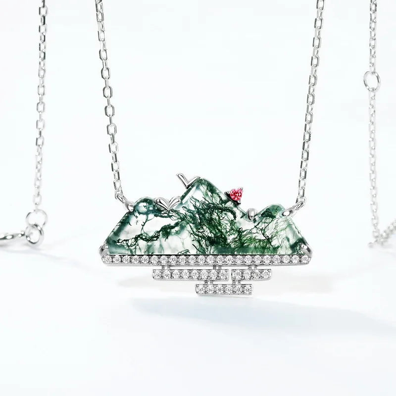 Factory Wholesale Fashion Green Moss Necklace S925 Sterling Silver  Mountain Clavicle Chain for Women