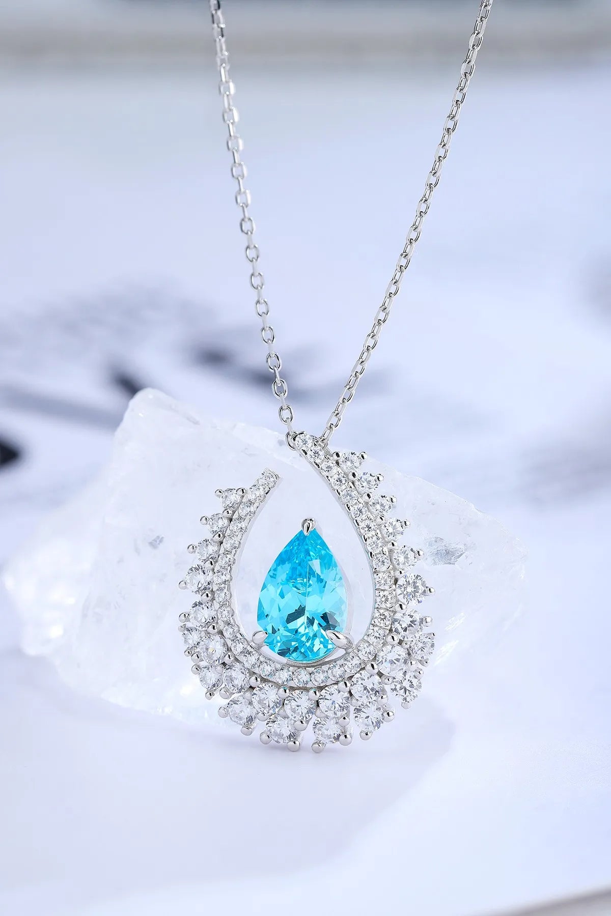 Gemfiori Anster 925 Sterling Silver High-quality Cultivated Paraiba Necklace - Suitable for Parties or As a Gift