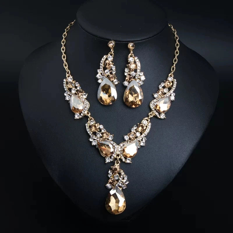 XM S368 Silver Plated Princess Cut Zircon Floral Statement Necklace & Drop Earrings Set