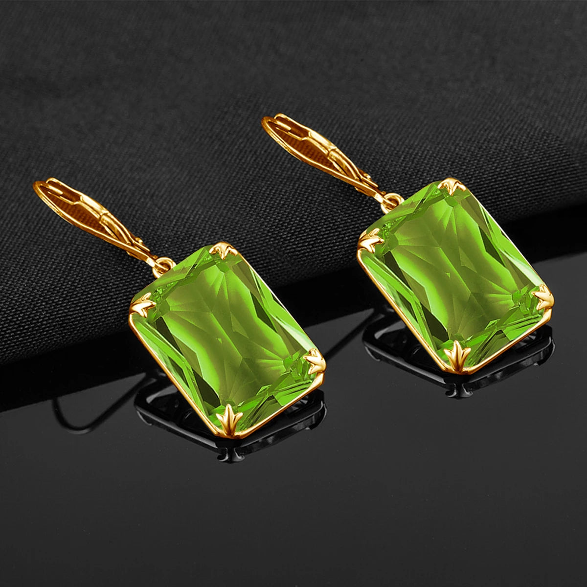 ArtistA Vintage Victorian Women Peridot Green Gem Wedding Jewel Manufacturer 925 Silver Gold Plated Costume Jewelry Set