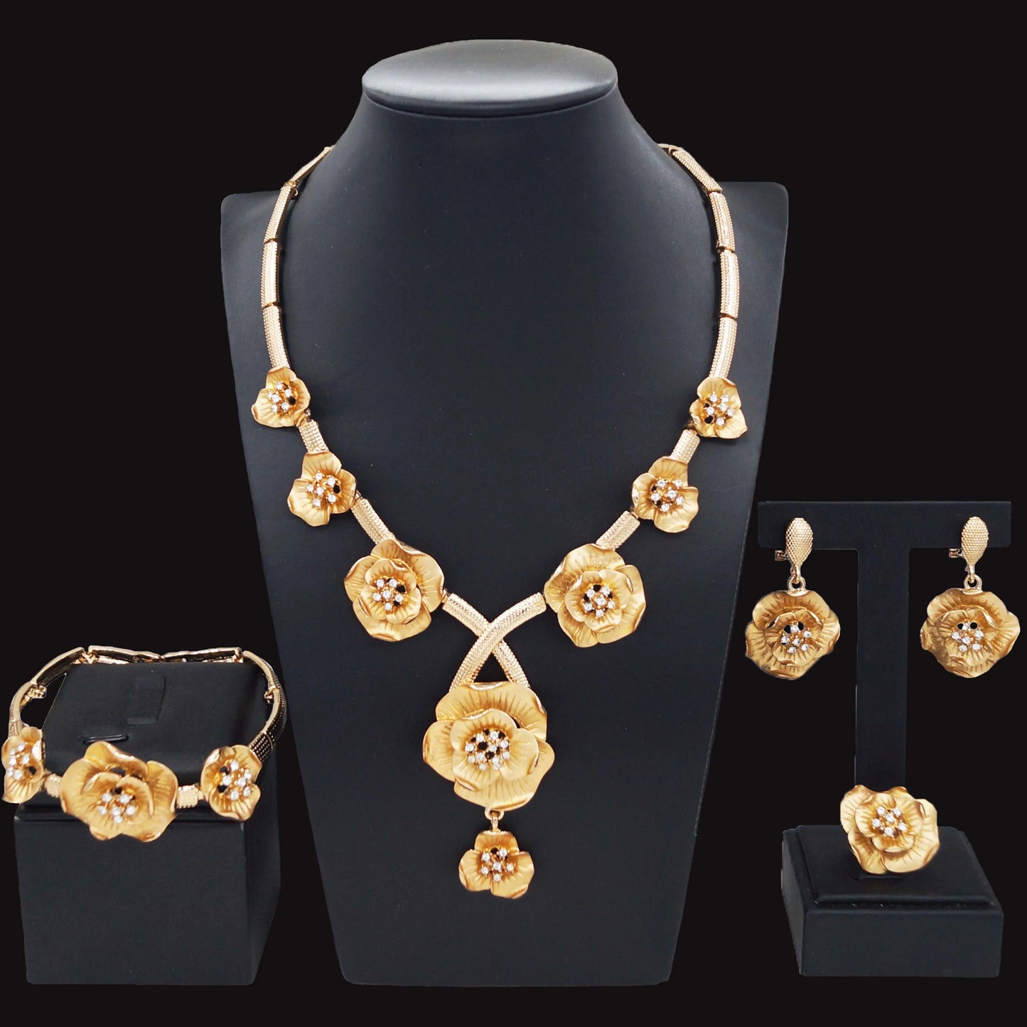 Zhuerrui Available Luxury Gold Jewelry Sets Favors Flower Beads Necklace Jewelry Set High-end Woman Christmas Gifts HA23250