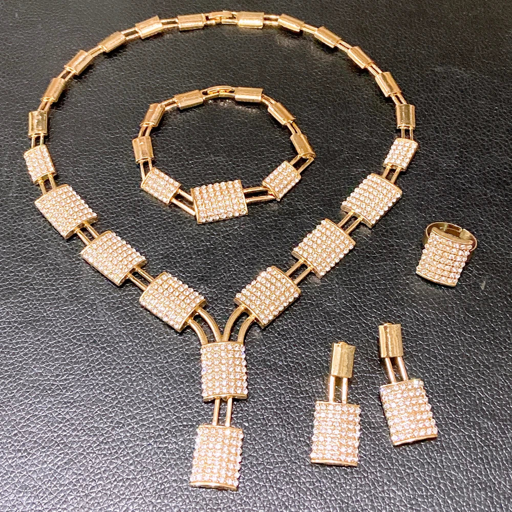 Zhuerrui Nigerian 18k Gold Plated Jewelry Set Brazil Gold Designer Wedding Jewellery Set Fashion Necklaces Jewelry SetsHB01215