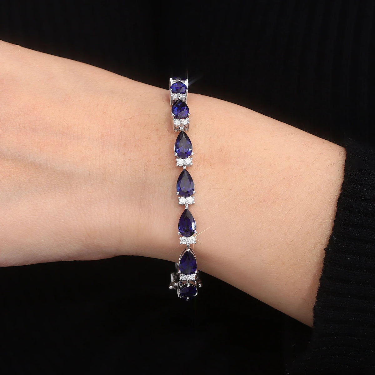 Gemfiori GRC NGTC Certification Large Pear Sapphire Inlaid Luxury Fashion Bracelet Real Solid 18k White Gold Women Christmas Gift Jewelry