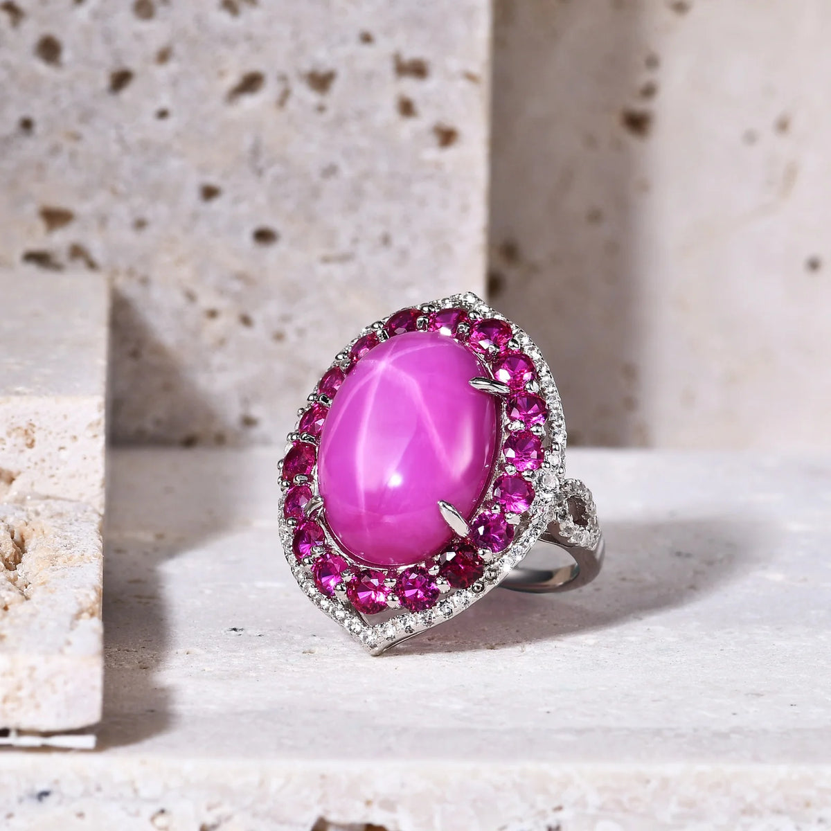 ArtistA C4028 Abiding Custom OEM/ODM Halo Ring Necklace Set Big Oval Shape Lab Grown Star Ruby Sapphire 925 Sliver Jewelry Set for Women