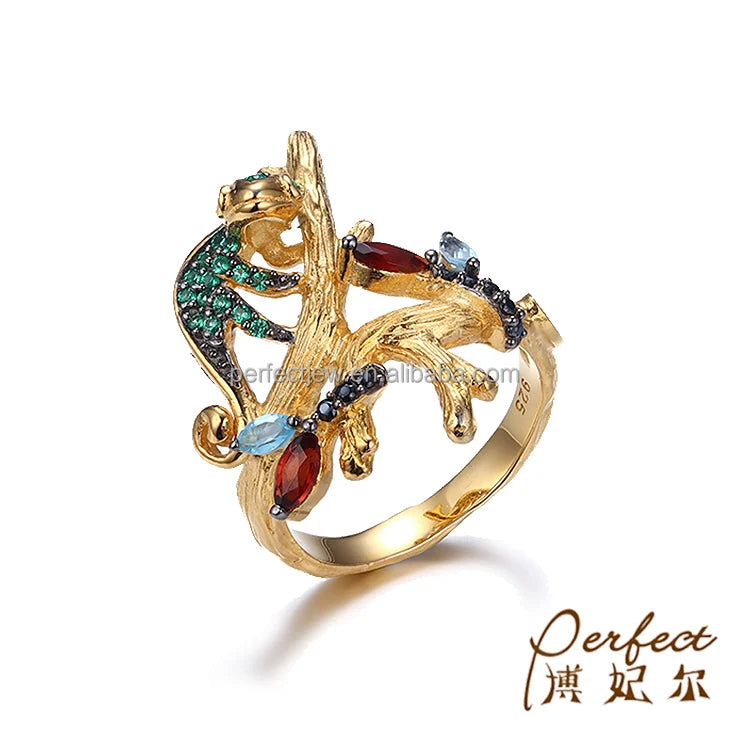 New Design Garnet Stone Fashion 925 Sterling Silver Ring for Women