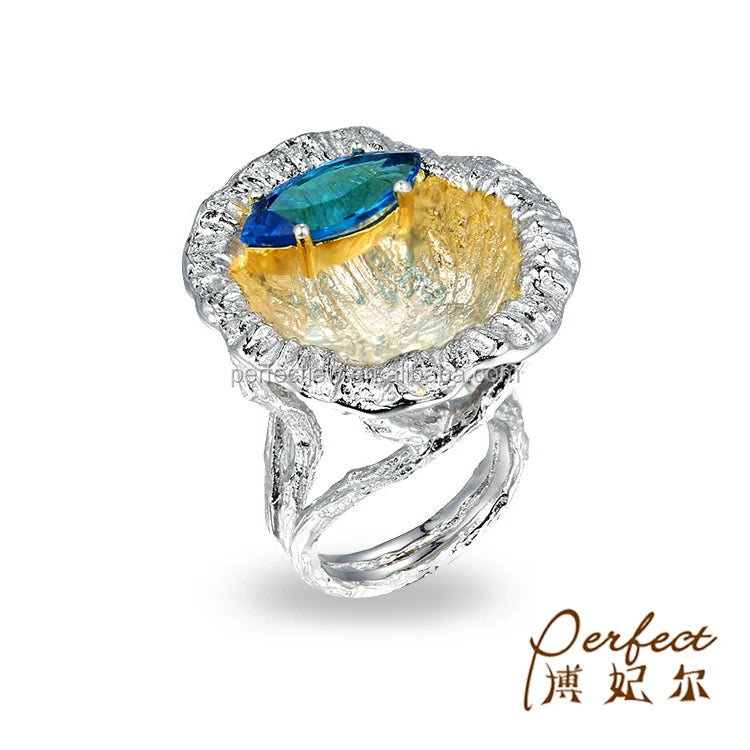 Wholesale Horse Eye Design 925 Sterling Silver Ring wth Blue Topaz