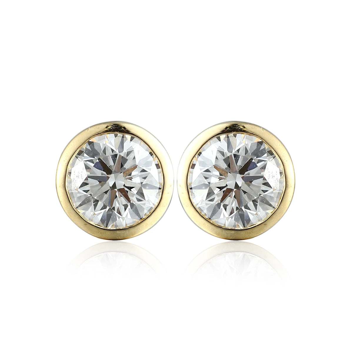 Gemfiori 18K Gold Lab Grown diamond Stud Earrings at Shopping Festival Discounted Price in Stock and Can Be Shipped Out Quickly
