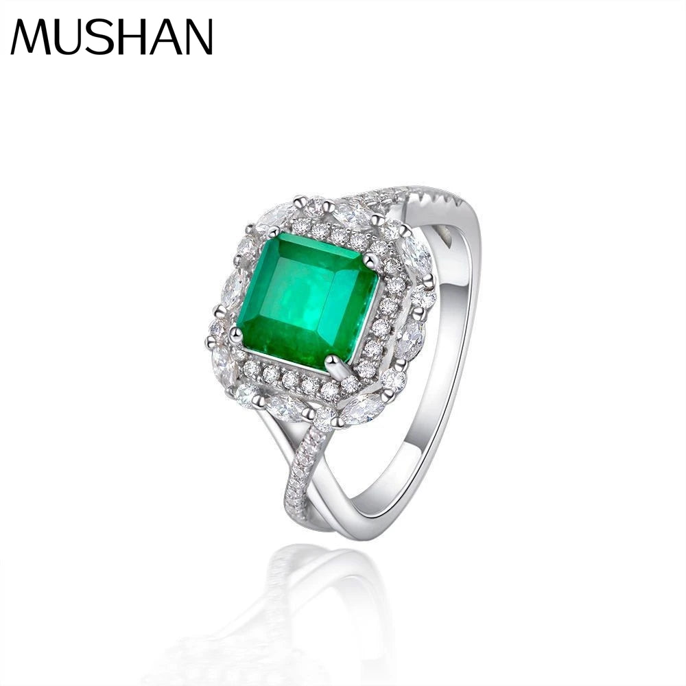 MuShan Jewelry Factory Pure Silver 2ct Synthetic Emerald 7*7 Diamond Ring European and American High Carbon Diamond Ring