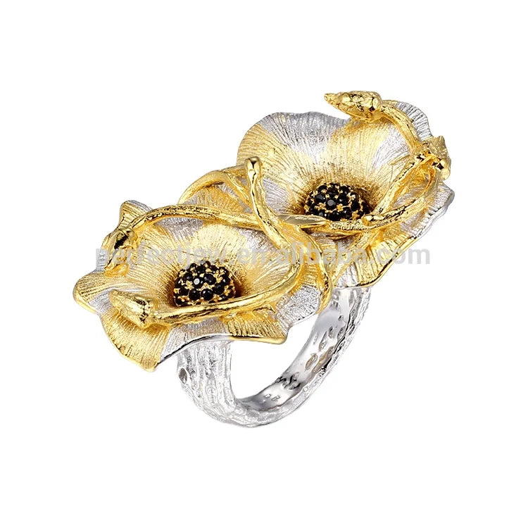 Flower Design 925 Sterling Silver Women Jewelry Ring with Yellow Gold Plated